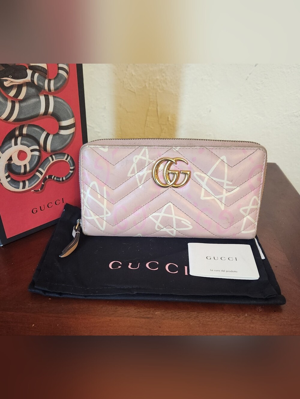 Gucci Calfskin Matelasse Ghost GG Marmont Zip Around Pink Wallet - Picture 2 of 12